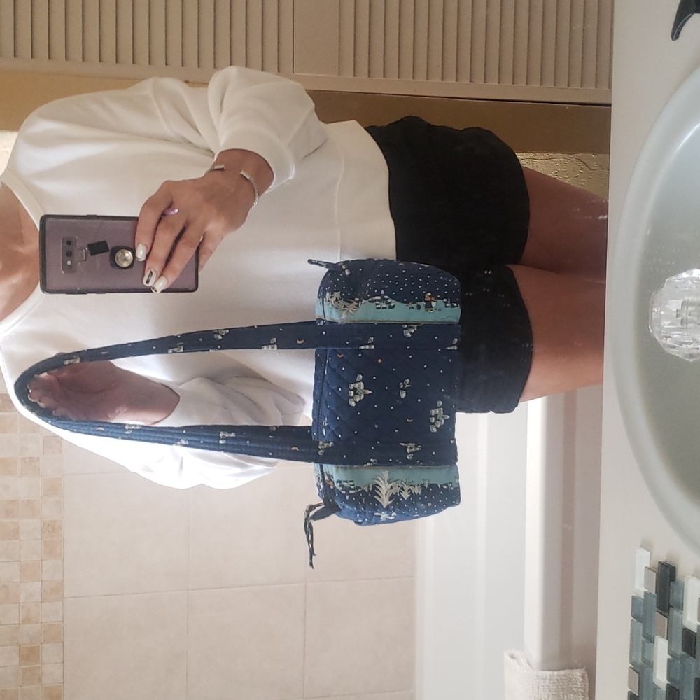 Vintage Vera Bradley Duffle - Picture 10 of 10